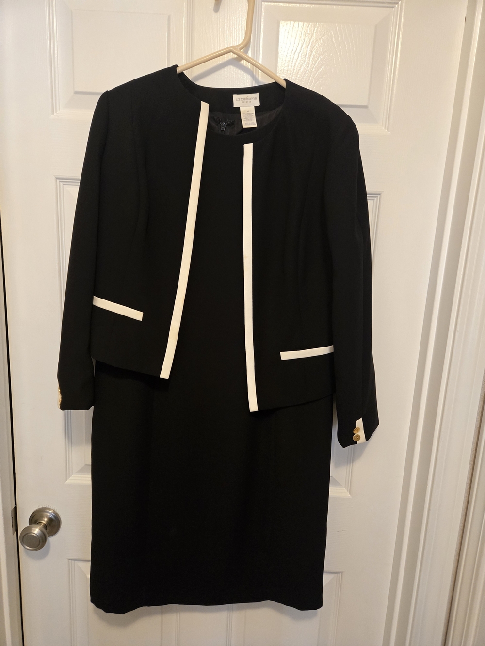 Liz Claiborne Le Suit Women's Black Contrast Trim Jacket & Dress Set